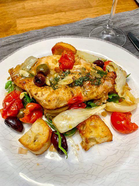 Chicken with Fennel and Roasted Tomatoes
